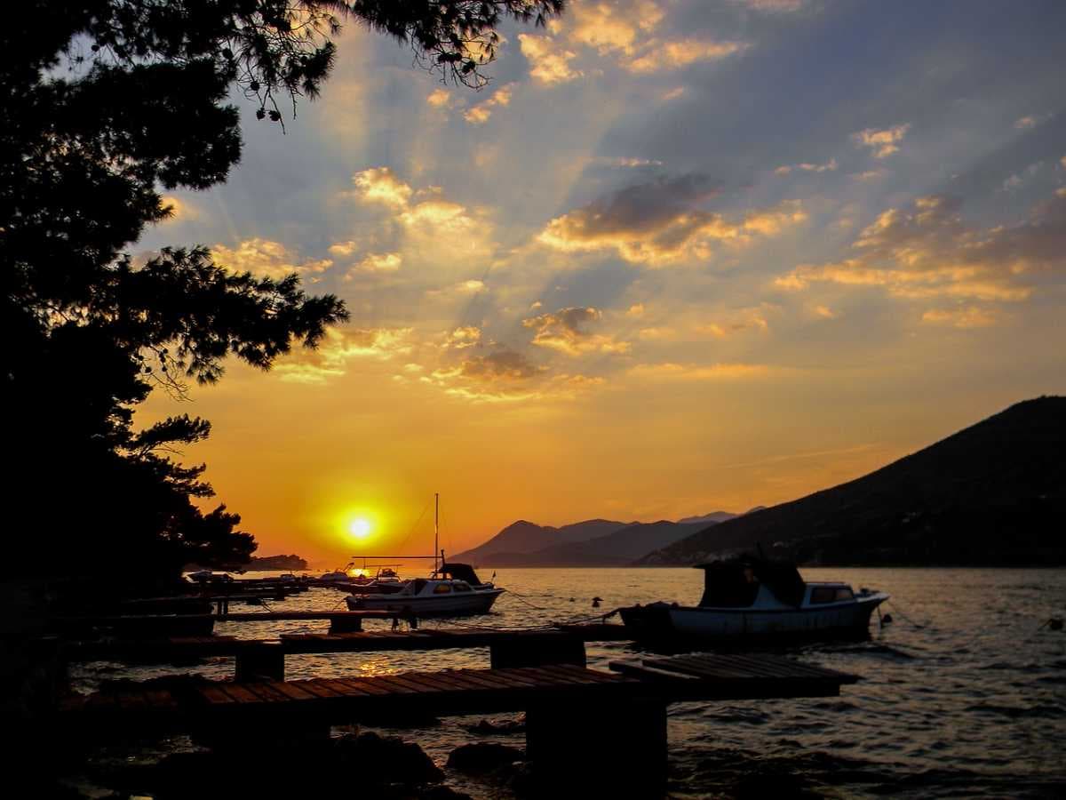 Dubrovnik travel image