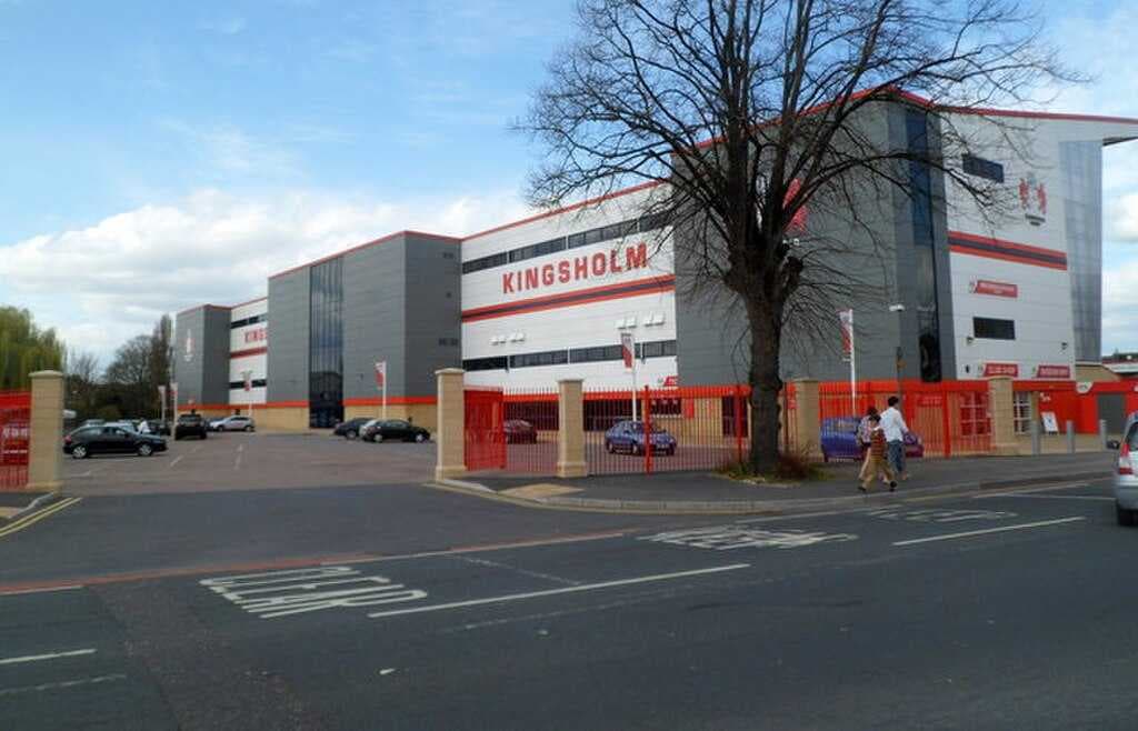 Gloucester travel image