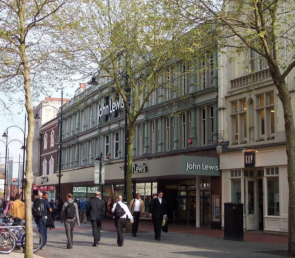 The front of the store on Broad Street