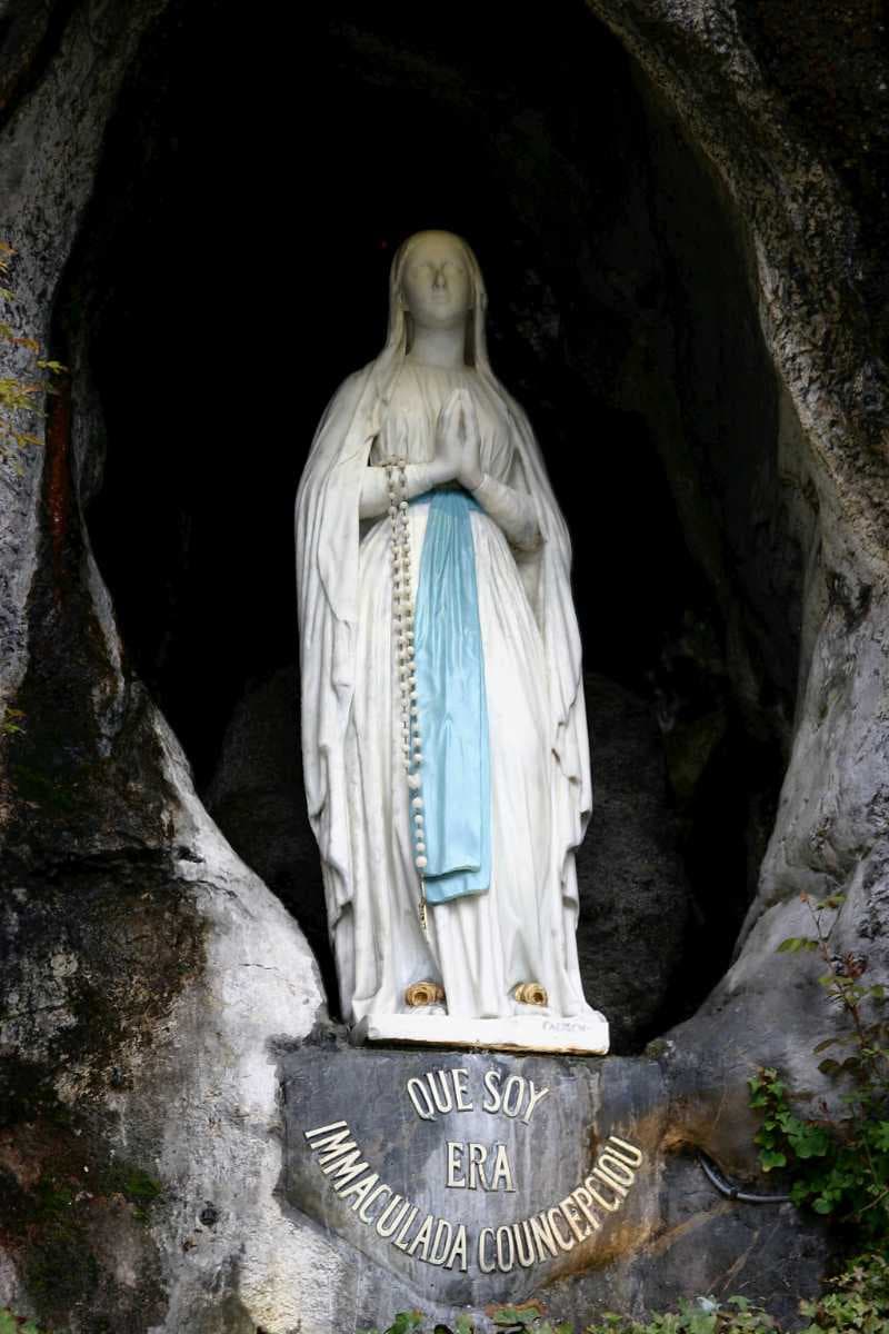 Lourdes travel image