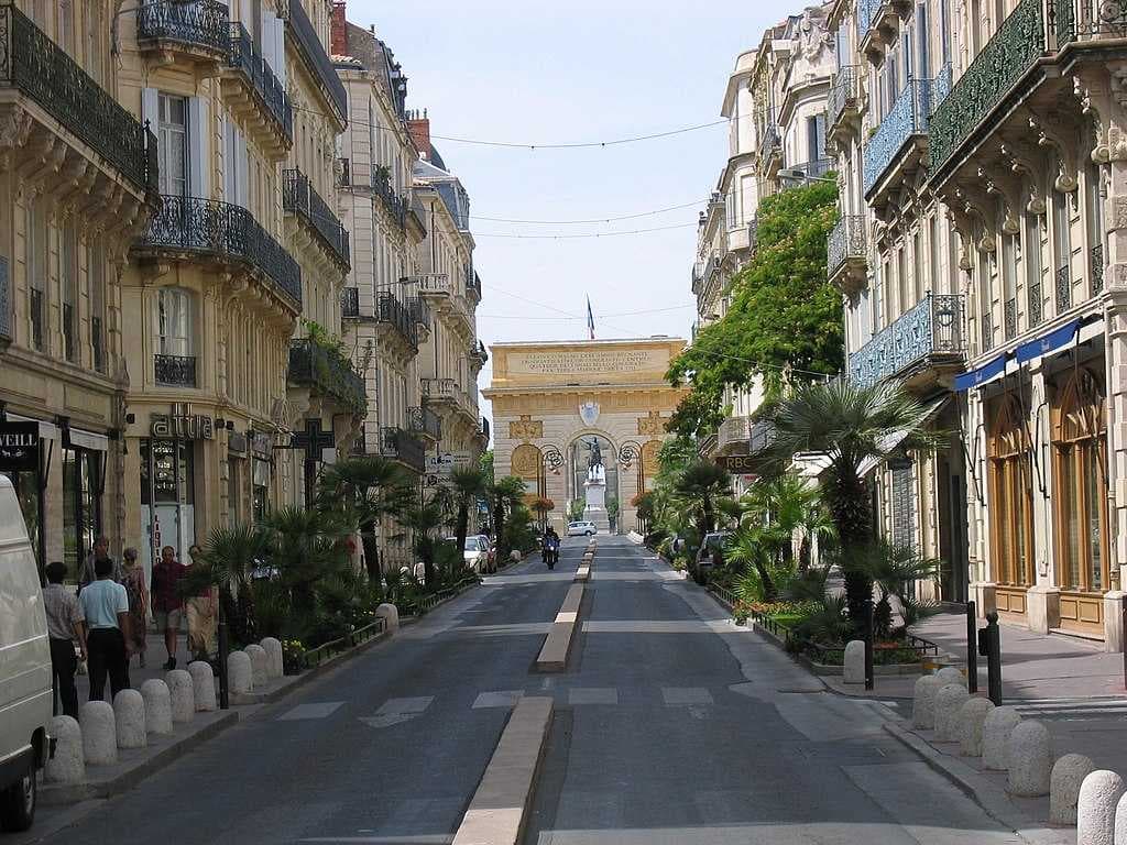 Rue Foch with its typical 19th-century architecture