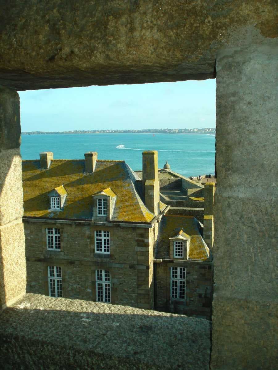 Saint Malo travel image