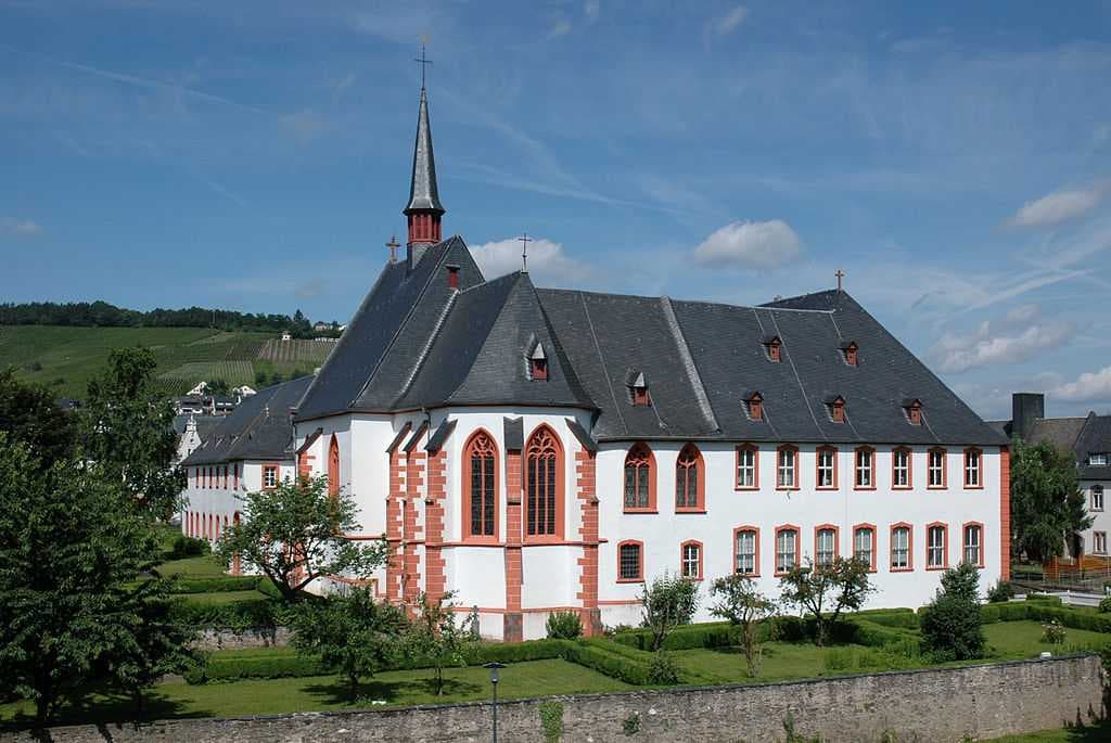 Cusanusstift, east view from the Moselle bridge