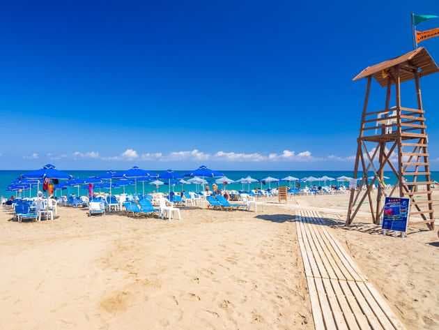 Platanes Beach, Crete