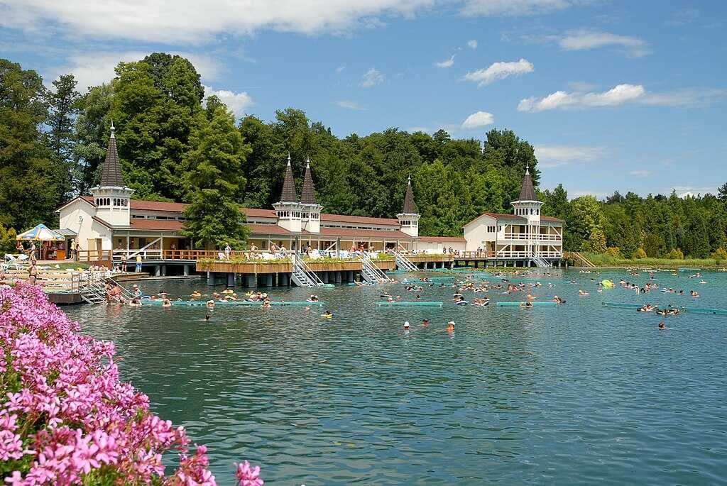 Heviz travel image