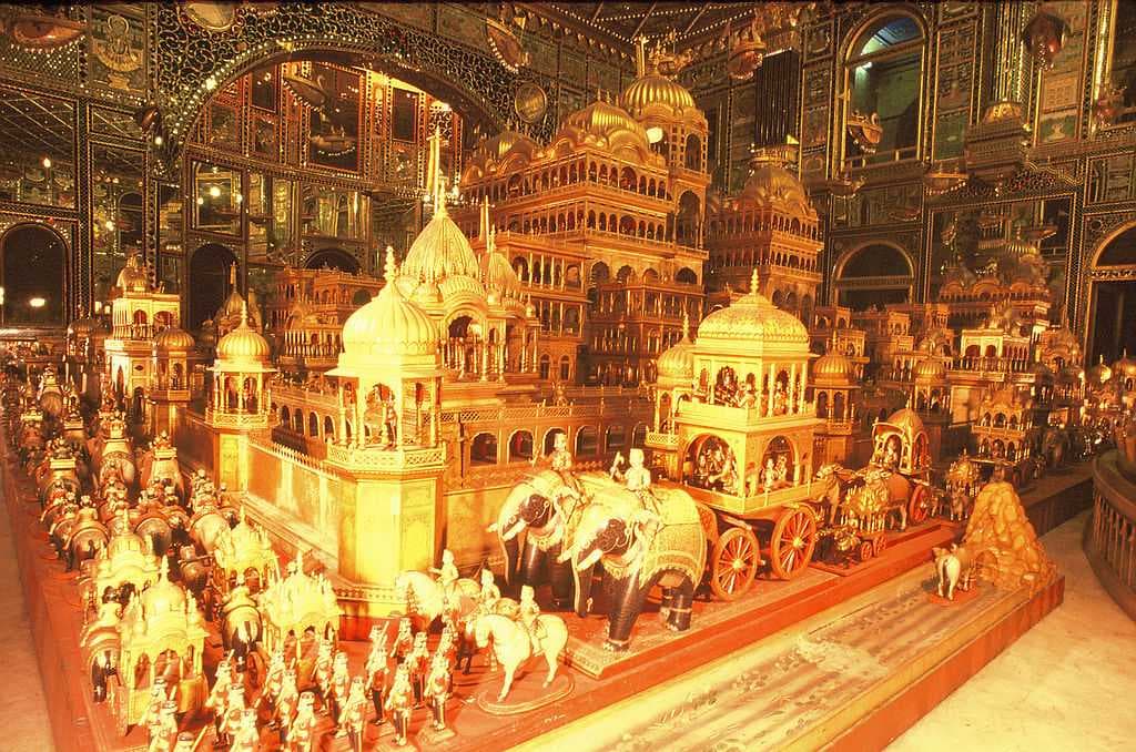 City of Gold in Ajmer Jain temple