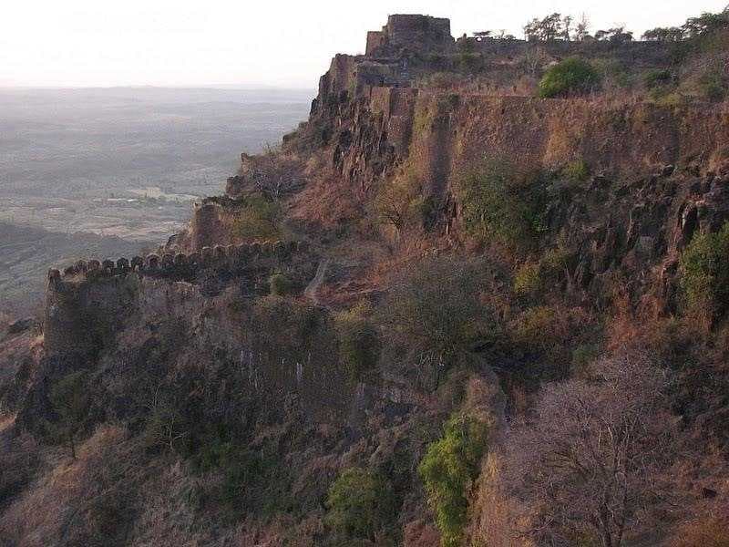 Asirgarh Fort
