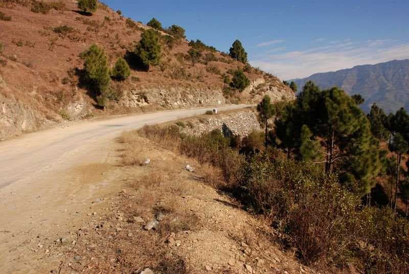 Road to Tehri