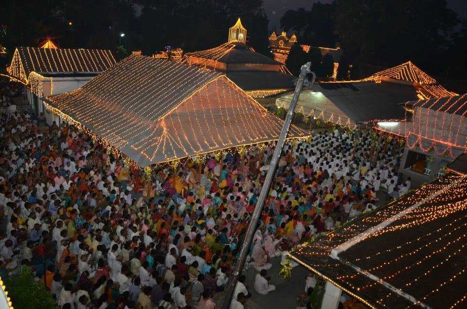 Devotees Offering Prayers in Satsang Ashram
