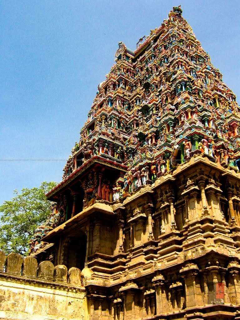 Alagar Koil - Situated in the Northeast Madurai, the temple is dedicated to Lord Vishnu
