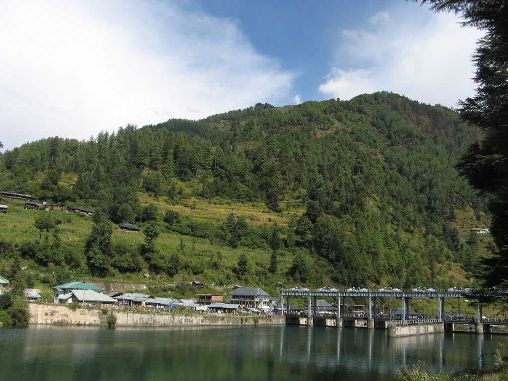 Barot travel image