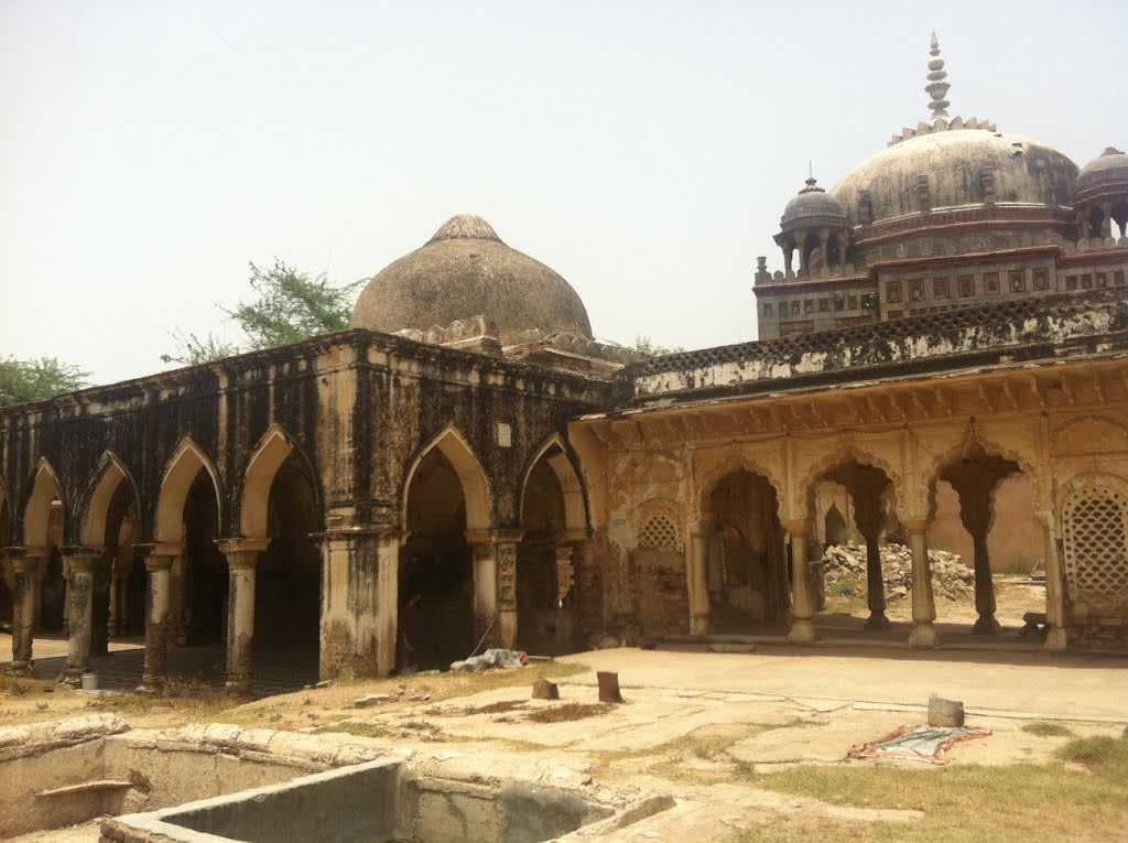 Shaykh Turk complex