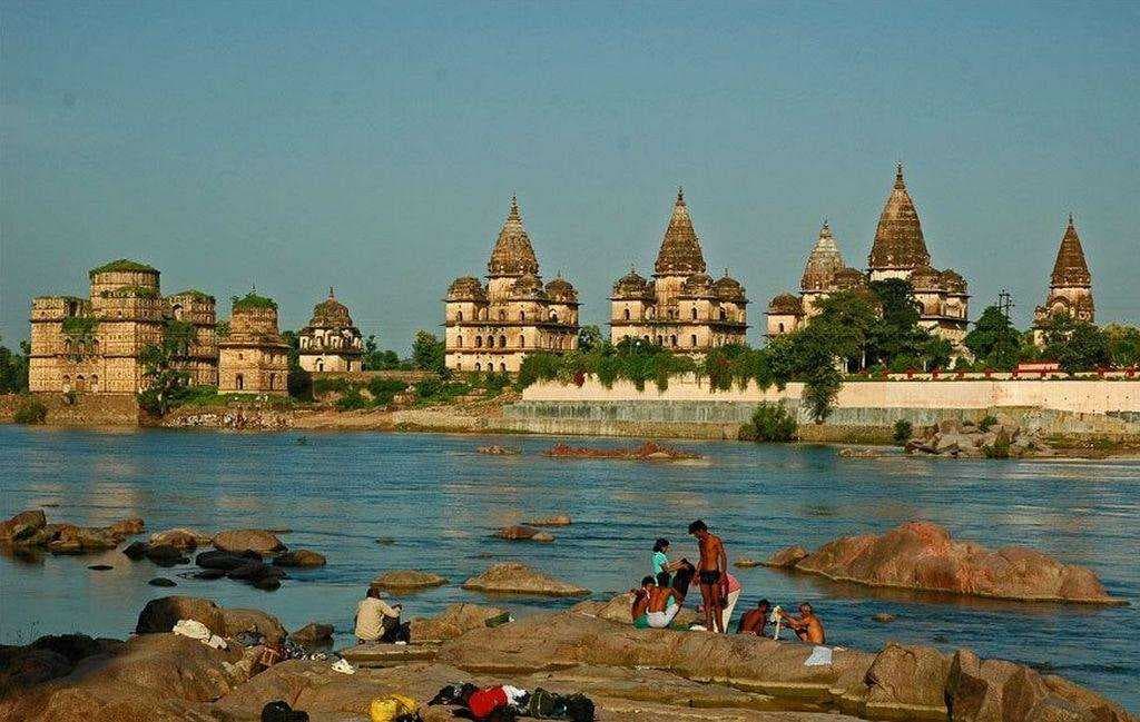 Chattris (Cenotaphs)