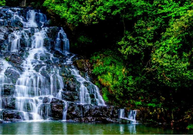 Elephant Falls - One of the Most Popular Lakes in North-East