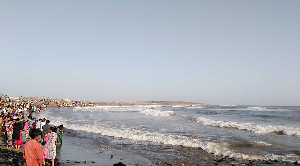 Vibrant Verval Beach in Somnath