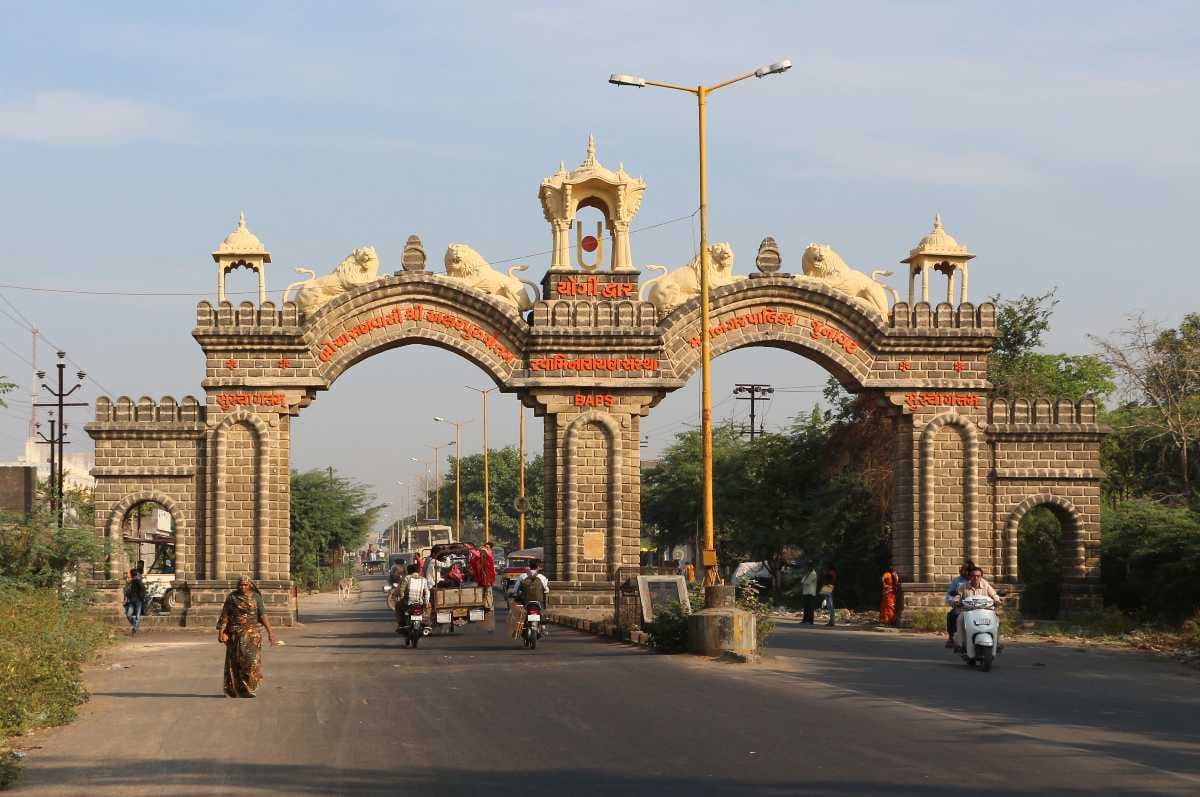 Junagadh Gate - One of the Most Popular Historical Attractions