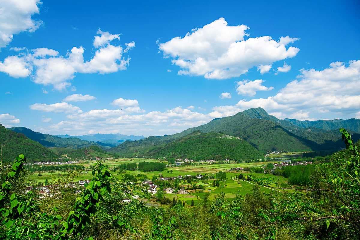 Yingkiong - Scenic Village in Upper Siang