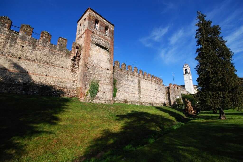 Lazise travel image