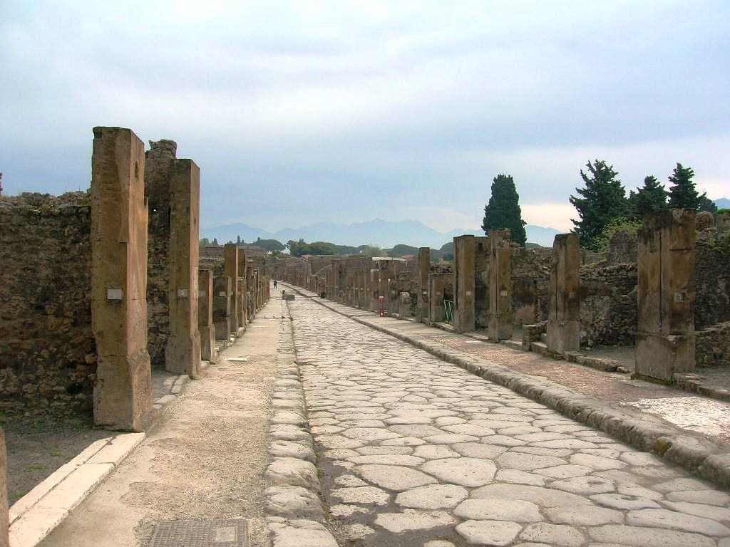 Pompeii travel image