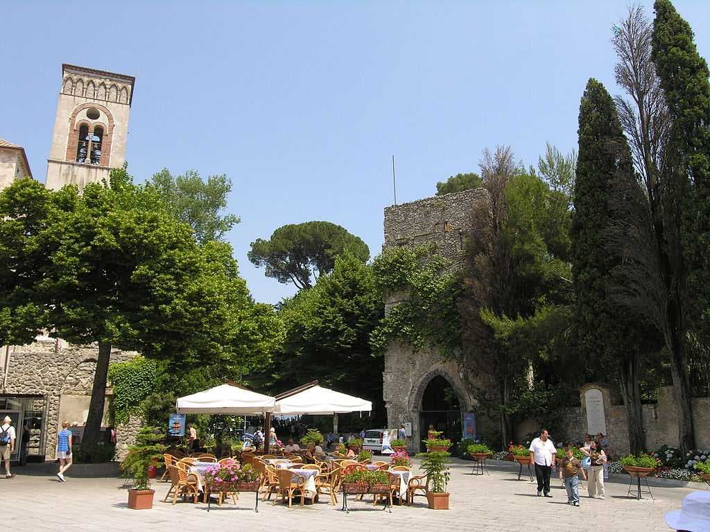 Piazza with Villa Ruffolo's entry tower