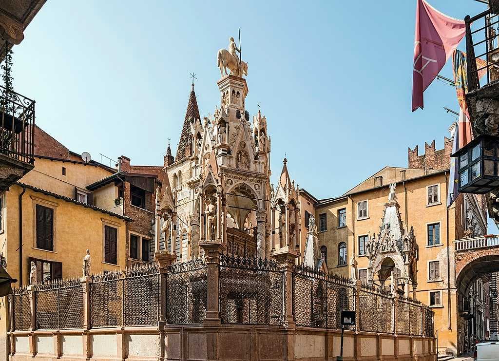 The Arche Scaligere, tombs of the ancient lords of Verona.