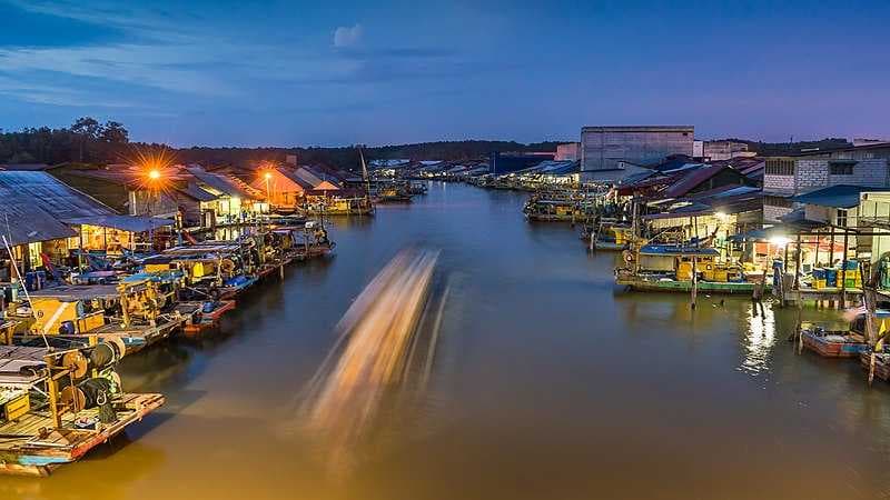 Kuala Sepetang is a fishing village located close to Taiping