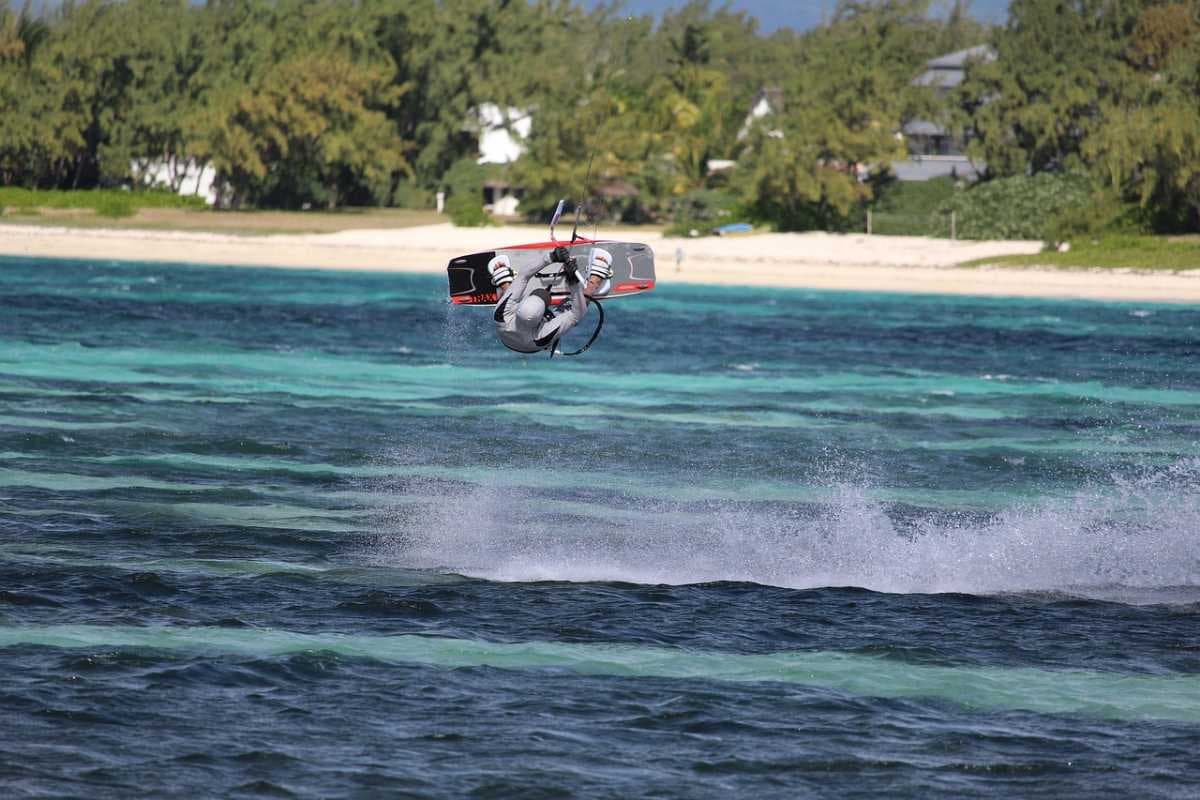 Kite Surfing in Mauritius