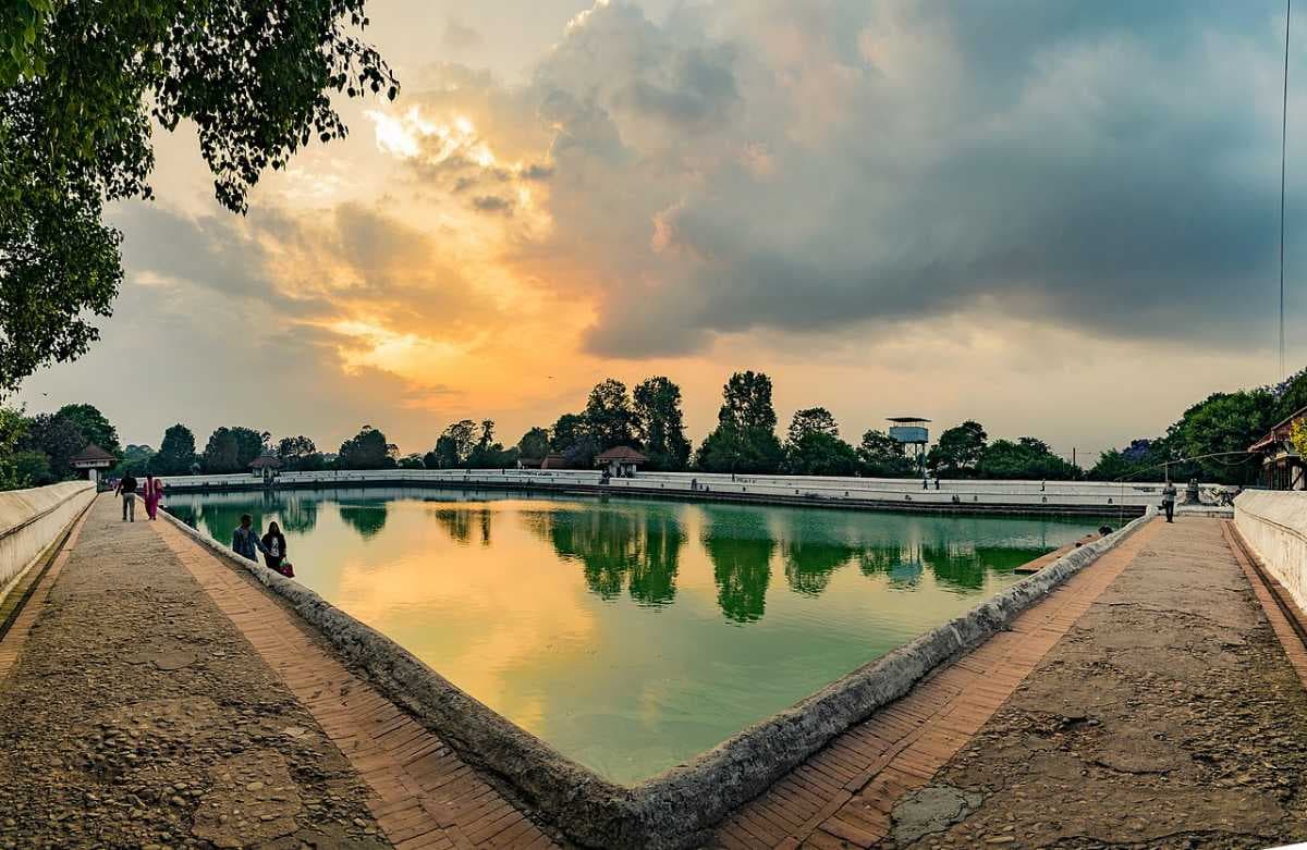 Siddha Pokhari - Lake in Bhaktpur, Khatmandu
