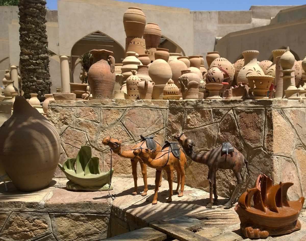 Al Suwaiq Market Famous for Traditional Articrafts