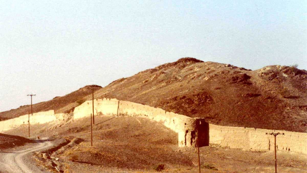 Walls of the Ibri Town