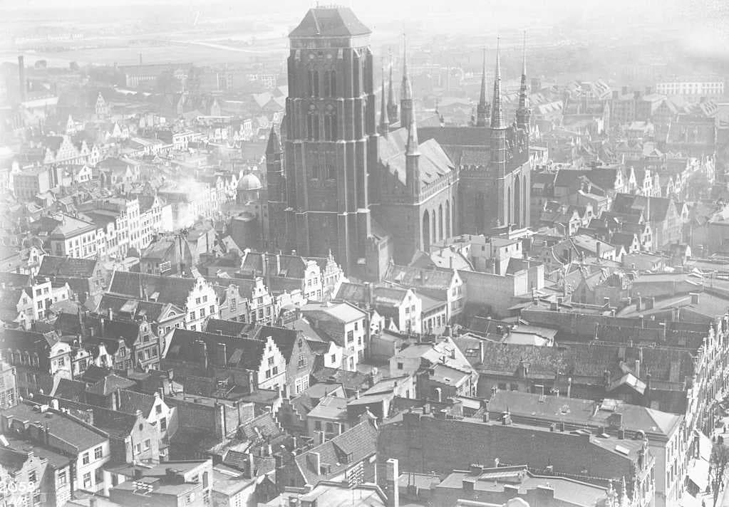 An aerial view of the historic city centre around 1920