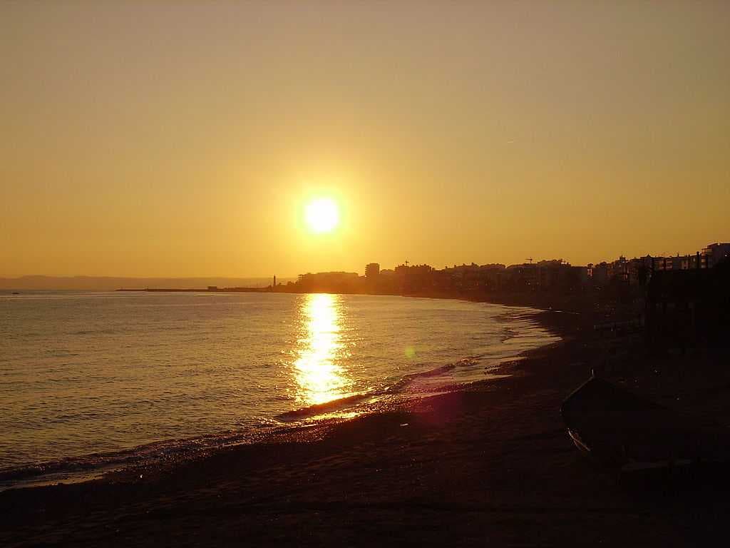 Estepona travel image