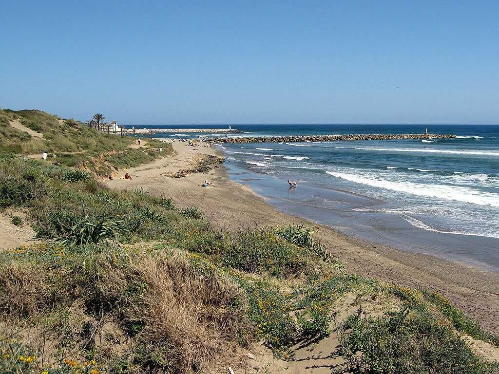 Playa de Cabopino (Cabopino beach) of the Dunas de Artola