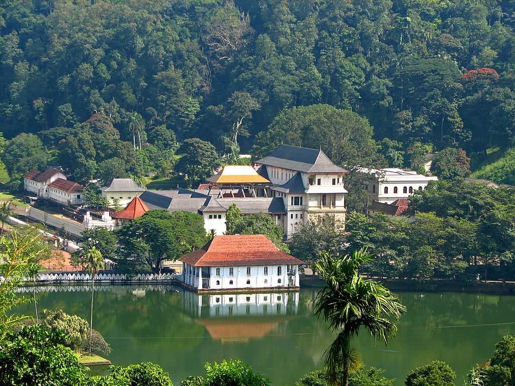 Kandy travel image