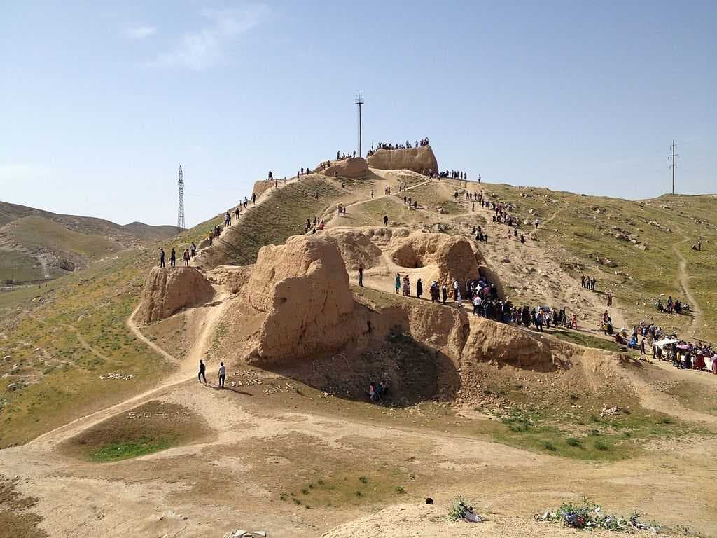 Nurota travel image