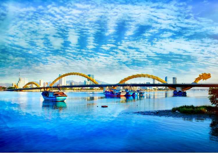 Mesmarizing View of Da Nang CIty