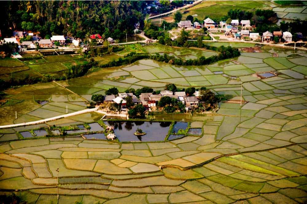 Hoa Binh - Splendid  Mountainous Province