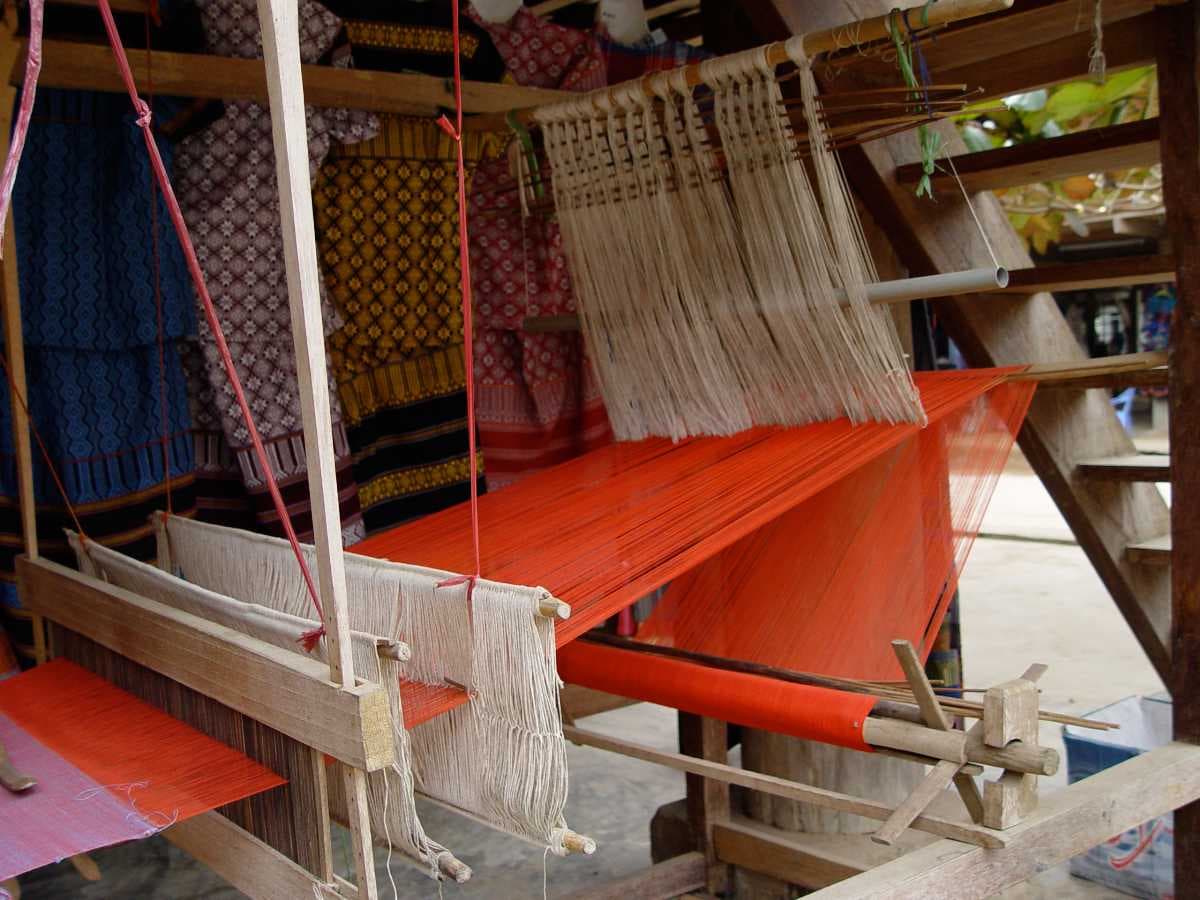 Traditional Thai Weavery, Mai Chau