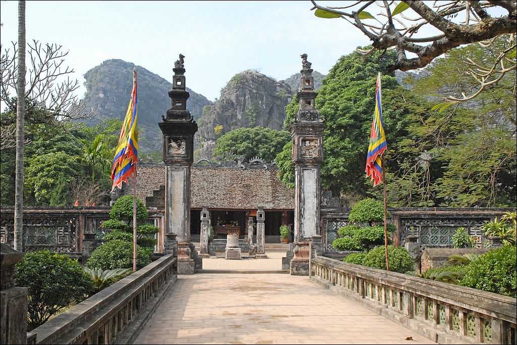 Ninh Binh travel image
