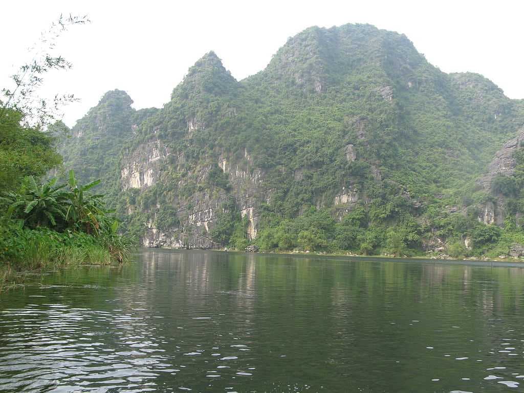Ninh Binh travel image