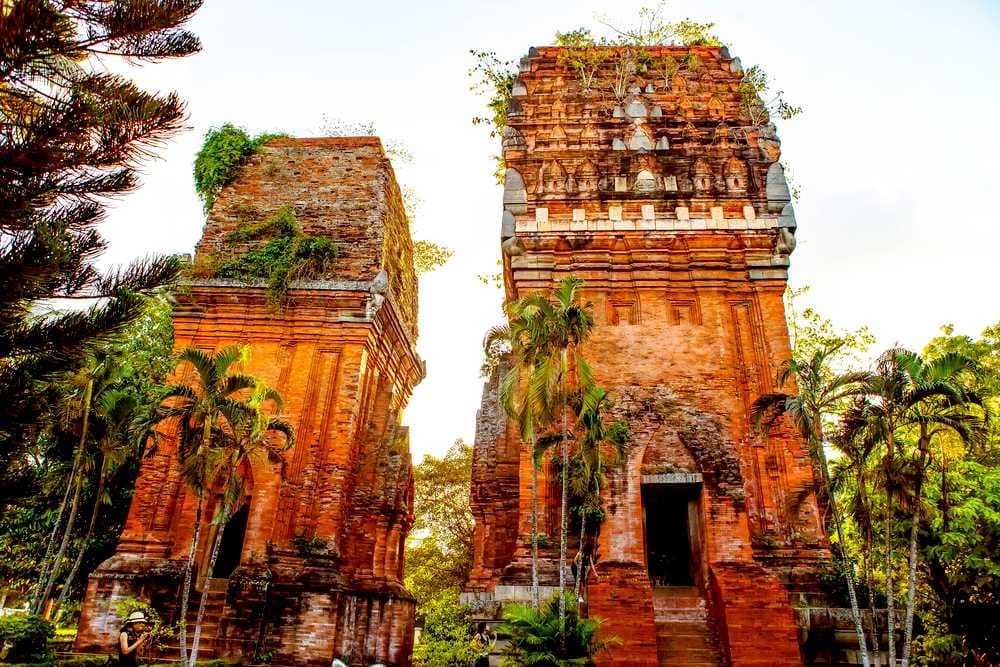Cham (Twin) Towers - Located in  Hung Thanh Village
