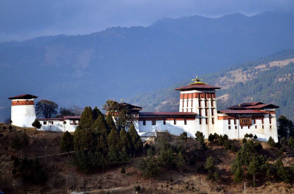 Jakar travel image