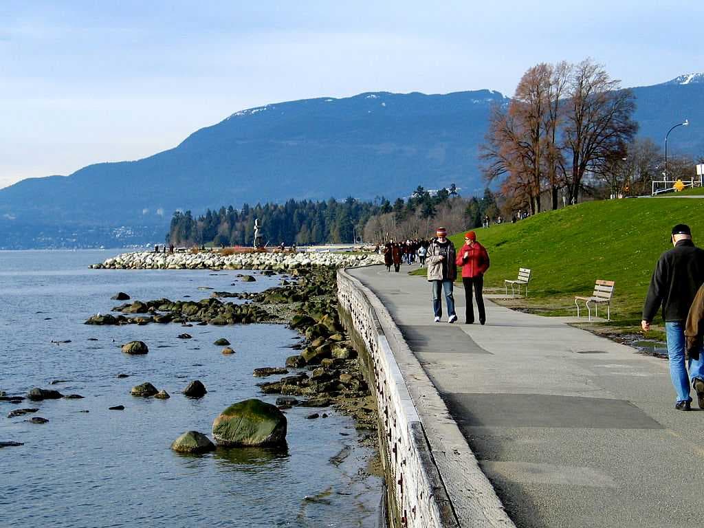 A pedestrian path along the Vancouver Seawall.