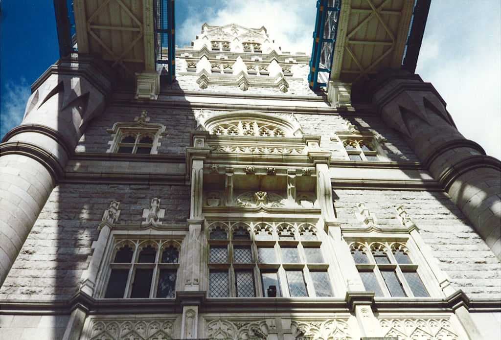 Tower Bridge travel image