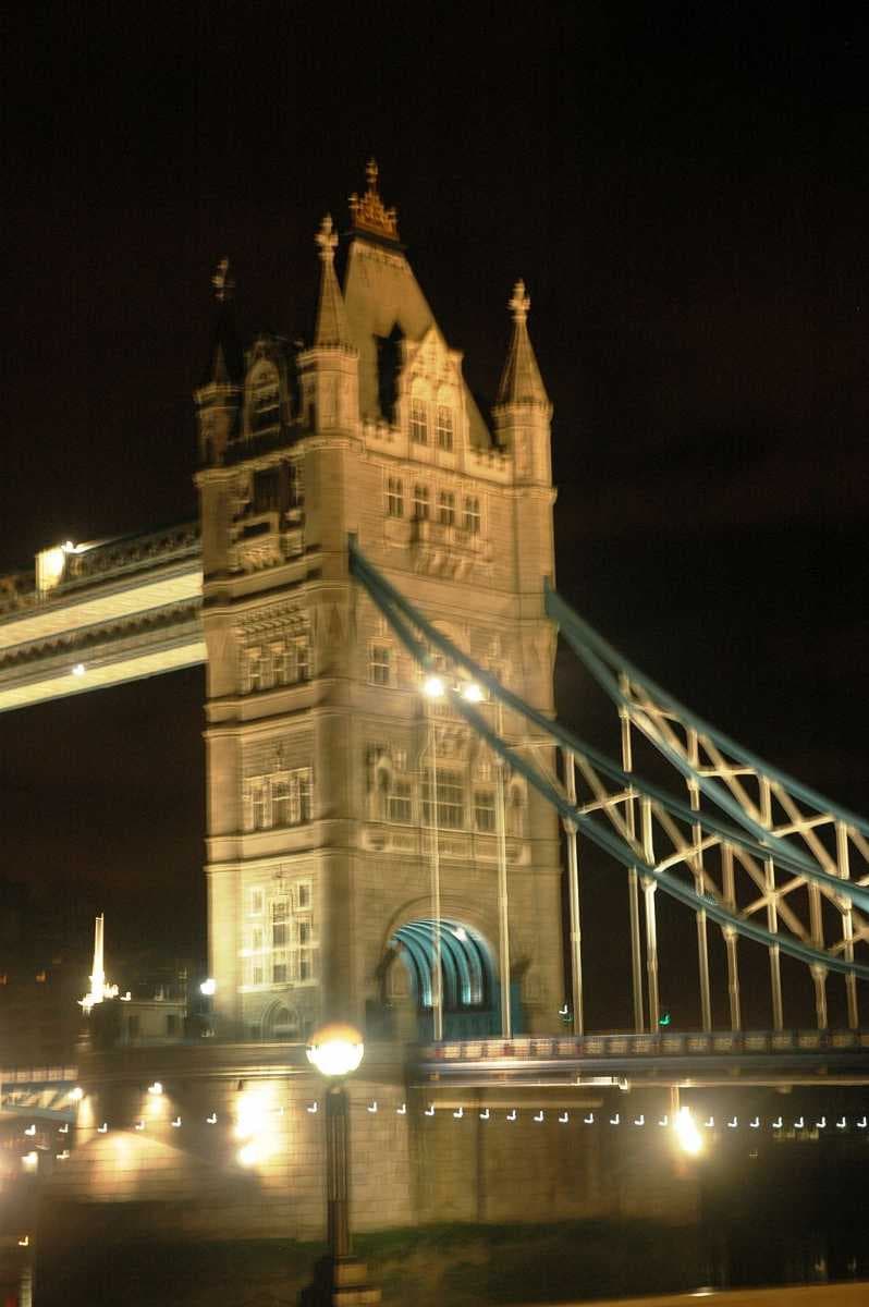 Tower Bridge travel image