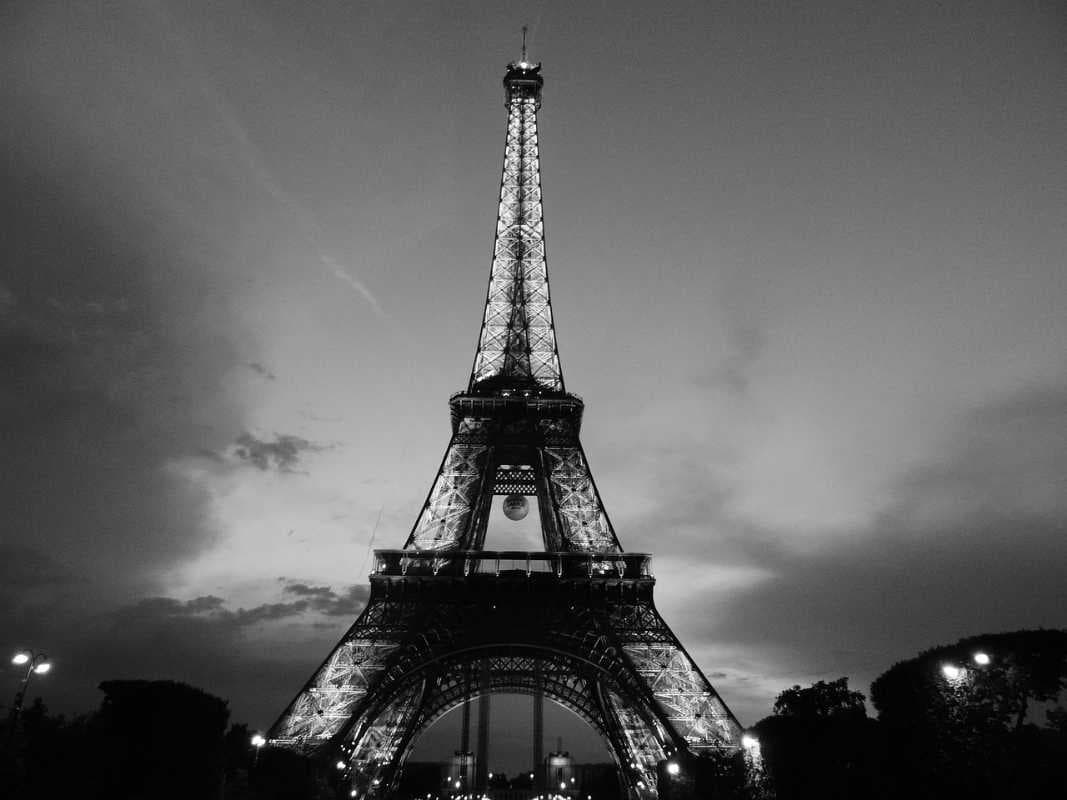 Eiffel Tower travel image