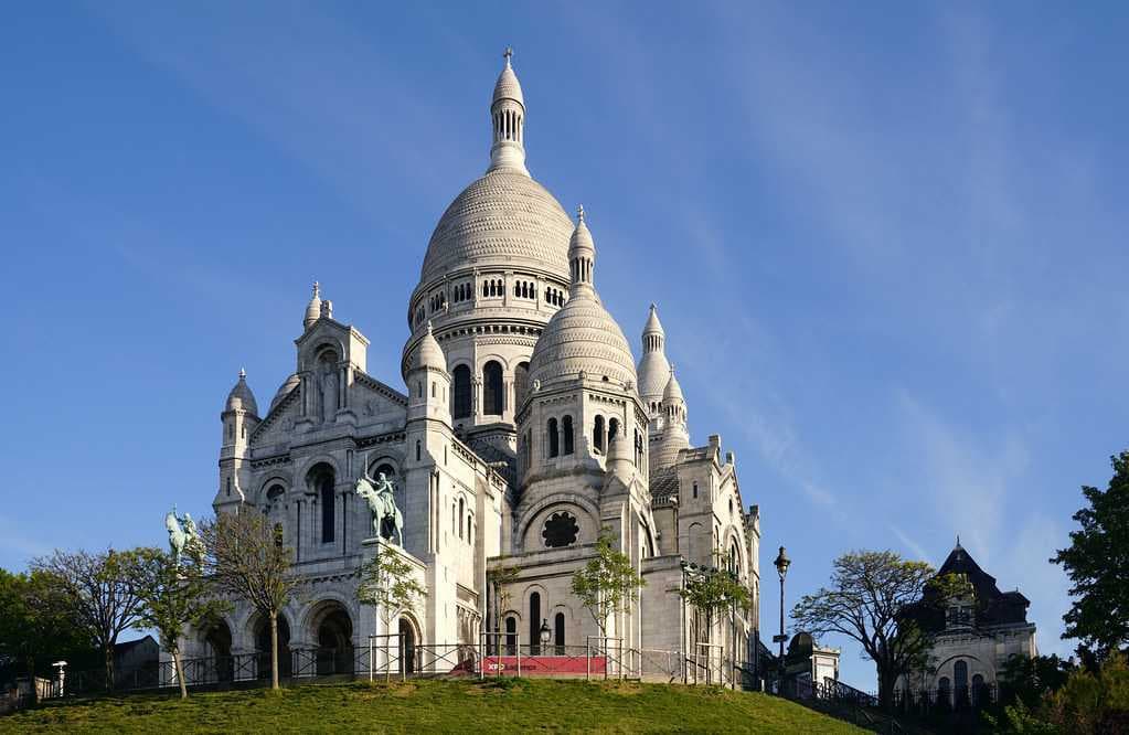 Sacre-Coeur travel image