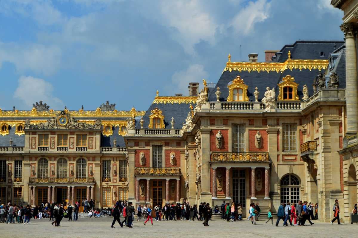 Versailles