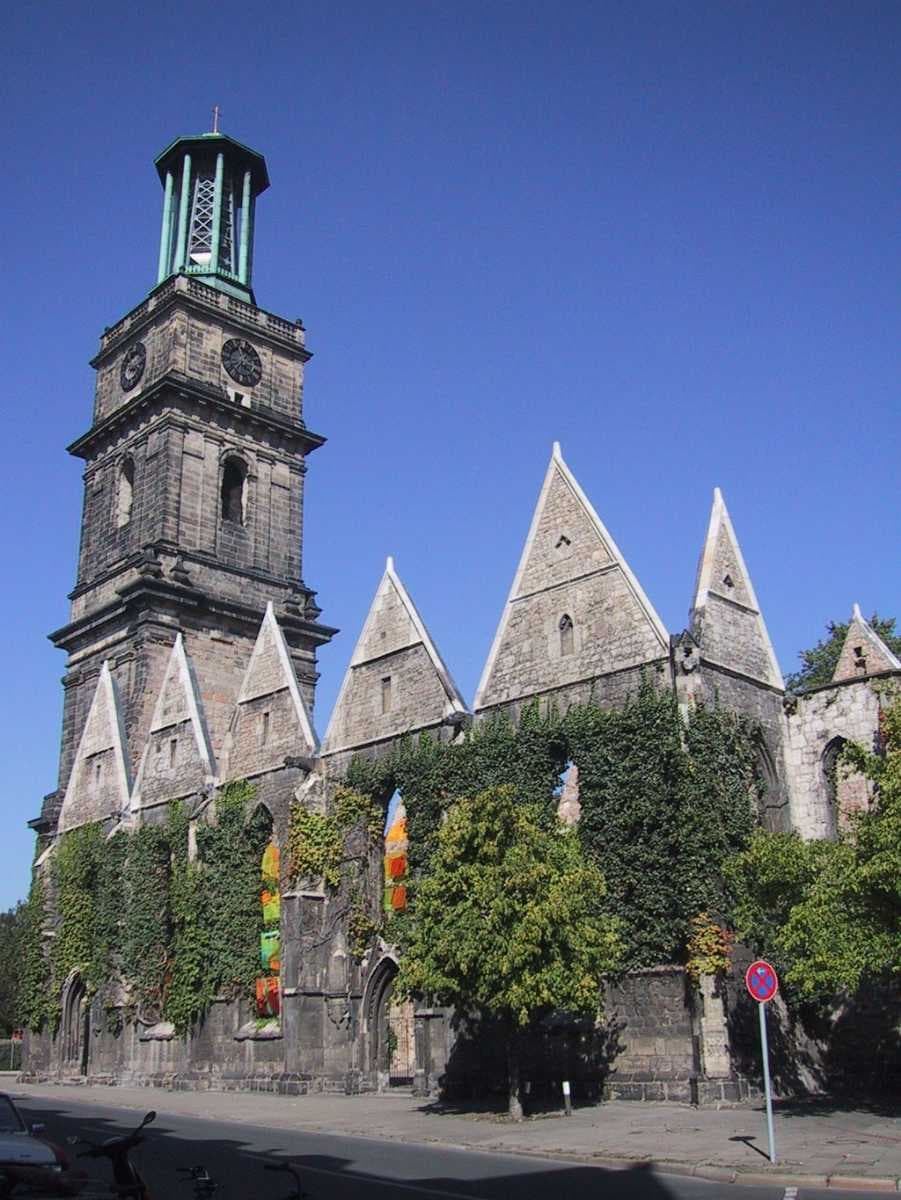 The Aegidienkirche was not rebuilt and its ruins were kept as a WWII memorial.