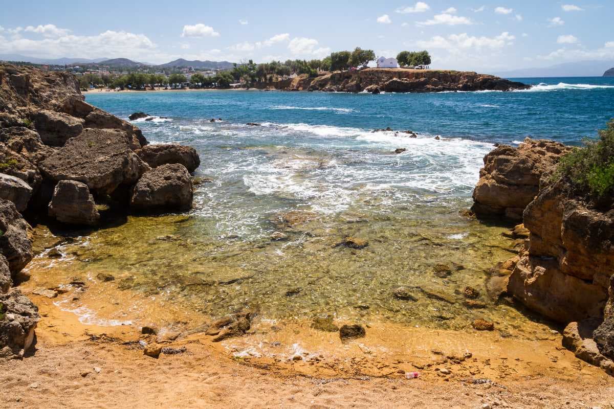 Iguana Beach in Agii Apostoli